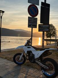 Husqvarna tc 250 2023 motard/cross targata