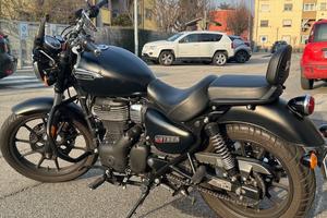 Royal Enfield Meteor 350 Stellar Black - 2022