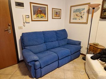 divano tre posti