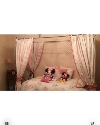Letto a baldacchino 