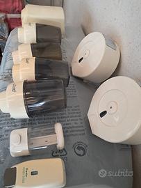 Dispenser carta igienica asciugamani sapone