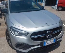 MERCEDES-BENZ GLA 2.0D 150cv SPORT PLUS LUCI AMBIE