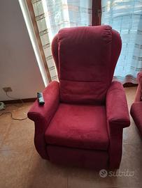 Sedia con alzata elettrica