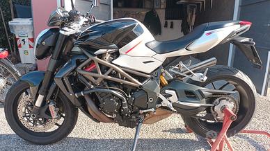 mv agusta brutale 