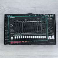 Roland TR8