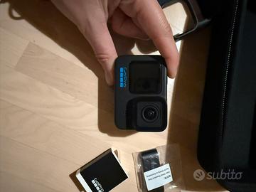 GoPro HERO10 Black KIT + Accessori Neeweer