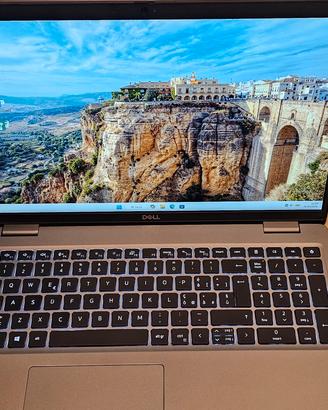DELL Latitude 5520 – i7 11ª gen / 16GB RAM / 