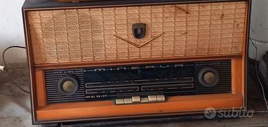 Radio d'epoca Minerva