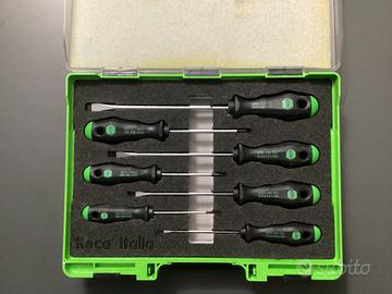 Valigetta Assortimento cacciaviti croce e taglio