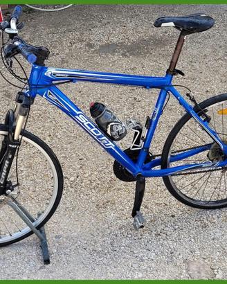 Mountain bike SCOTT, freni a disco