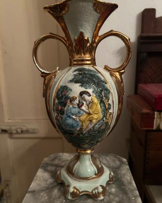 vaso dipinto a mano