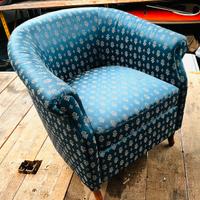 Poltroncina pozzetto azzurra hotel