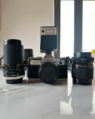 Canon AE-1 Macchina fotografica vintage