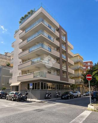 2 LOCALI A MILAZZO