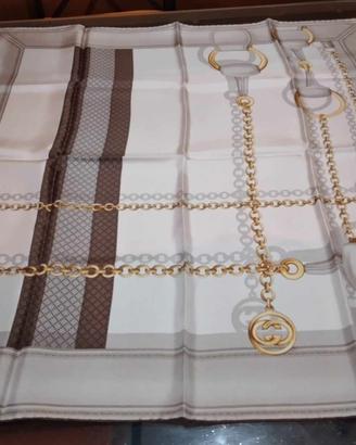 foulard in pura seta made in italy Gucci
