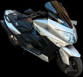 Tmax 500 2009