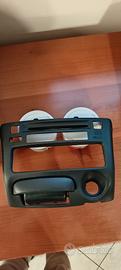 mascherina autoradio cd Toyota Yaris 99/05