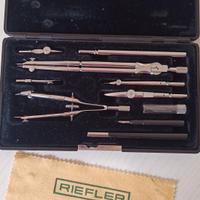 Compasso Riefler A11