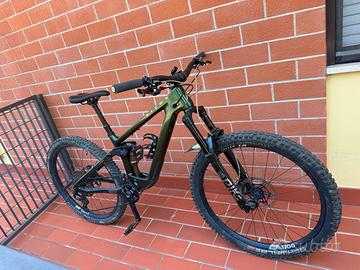 VITUS ESCARPE 27.5 