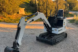 Mini escavatore 11qli
