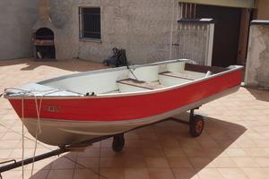 Barca 3.80m con carrello e motore