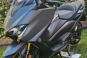 Yamaha Tmax Tech Max 560