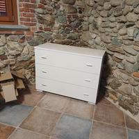 comò e comodini bianco laccato