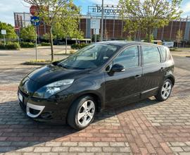 RENAULT Scénic XMod 1.5 dci