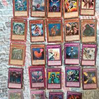 Lotto carte YU-Gi-Oh! 654 carte