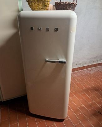 frigorifero SMEG disattivato