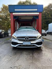 Mercedes sportiva 