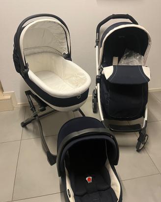 Trio,seggiolino auto e pappa peg perego