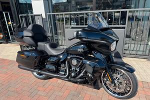 Harley-davidson FLHX Street Glide FLHXL