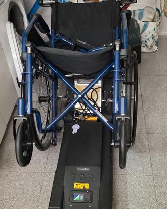 Sedia a rotelle elettrica per salire scale
