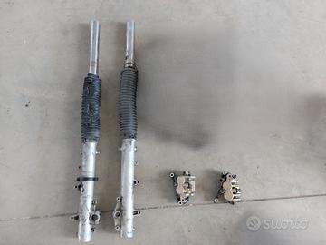 Honda Africa Twin 750 - 96 accessori ricambi