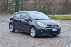 Kia Rio 1.2 CVVT 5p. CV-85 Active 2014-E5B Manuale