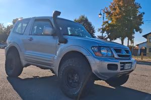 Mitsubishi  pajero 3.2 did