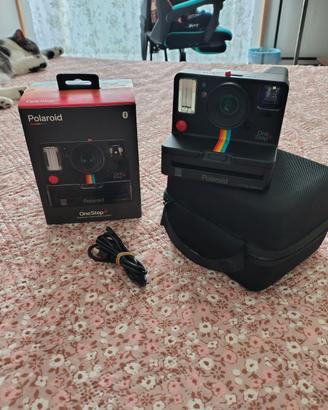 polaroid onestep+