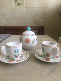 Tazzine e zuccheriera Thun