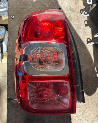 Fanale Faro Posteriore sinistro Dacia Duster