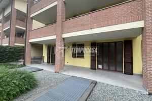 AMPIO APPARTAMENTO CON GIARDINO