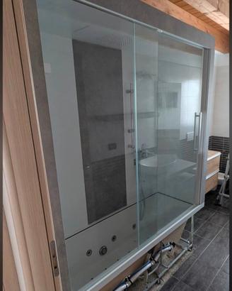 Box doccia con vasca idromassaggio 