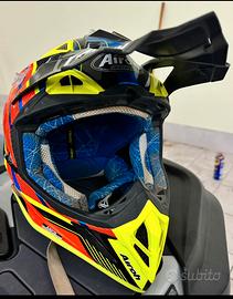 Casco airoh aviator 2.3