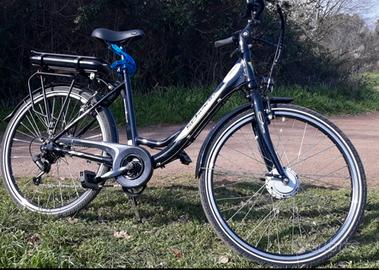 E-Bike/Bicicletta elettrica F.lli Schiano nera uni