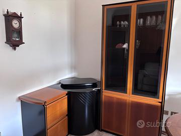 Mobile tv con vetrina