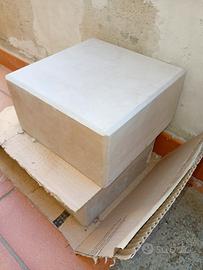 Coppia di capitelli 