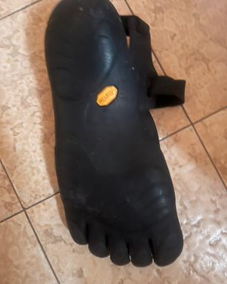 Fiver finger vibram