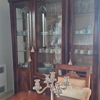 sala da pranzo composta da tre pezzi  in stile  cl