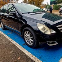 MERCEDES CLASSE R (BR251) ('05-'13') R320 CDI 
Dat