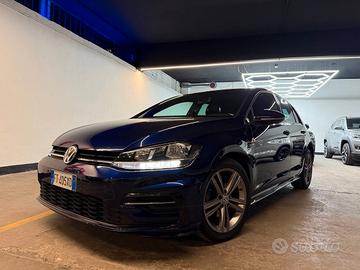 Volkswagen Golf 1.6 TDI 115 CV 5p. R-Line
